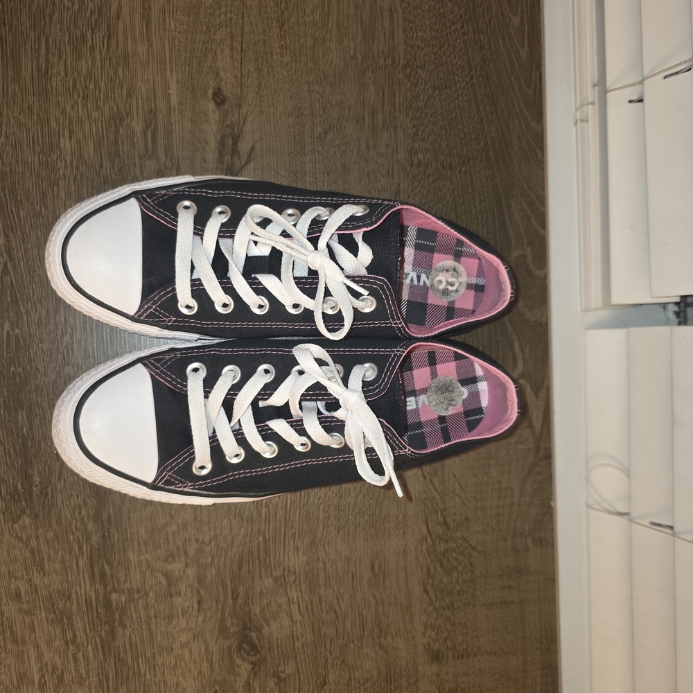 Converse Women's Sneakers in Black and Pink Plaid
